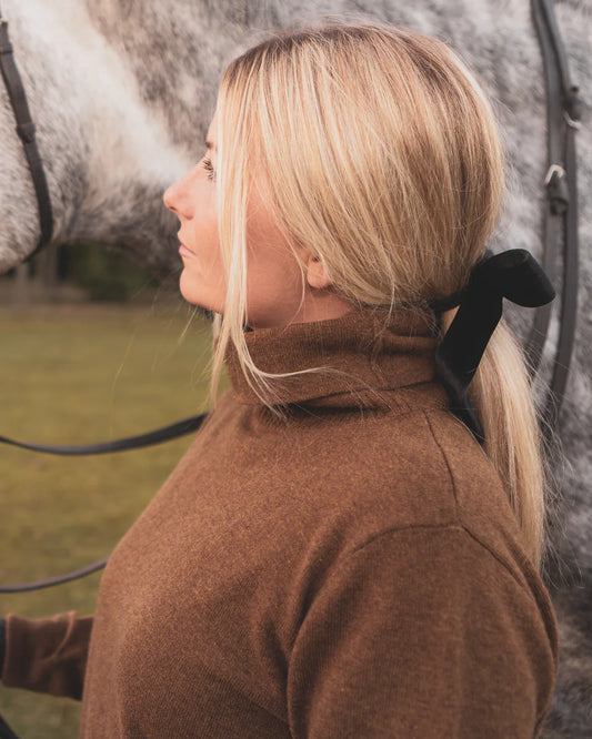 Bexhill Velvet Bow Ponytail Pin | Black