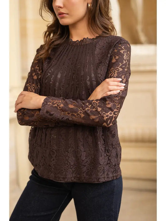 Tiffany Lace Blouse with Bands and Long Sleeves in Chocolate