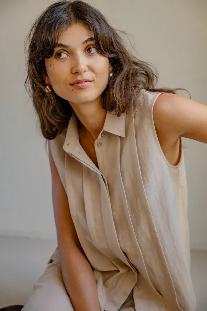 Fransa Linen Blend Sleeveless Blouse - Robins & Roses, Eccleshall