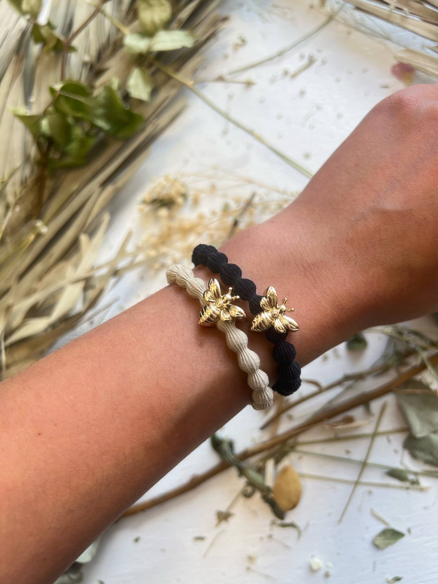 Wave Hair Tie with Gold Bee Charm (Various Colours)
