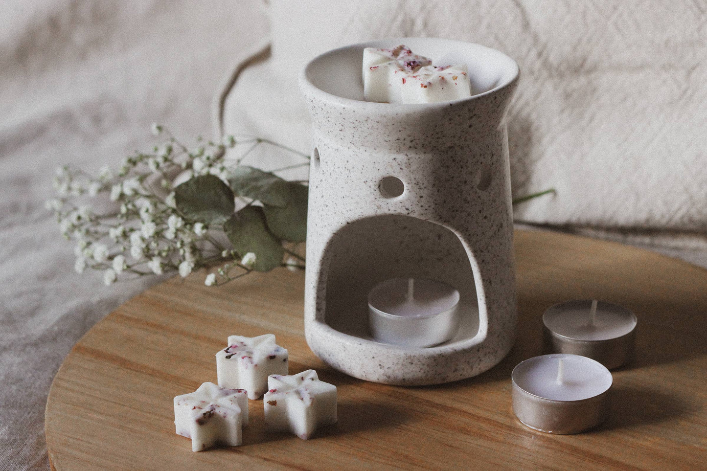 Raspberry & Peppercorn Soy Wax Melts - Robins & Roses, Eccleshall