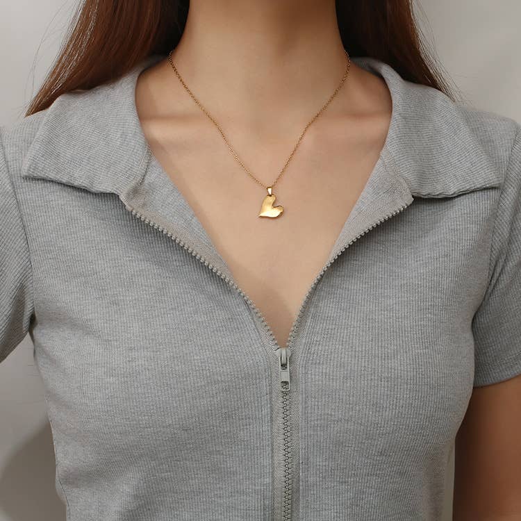 Misshapen Heart Pendant Necklace in Gold - Robins & Roses, Eccleshall