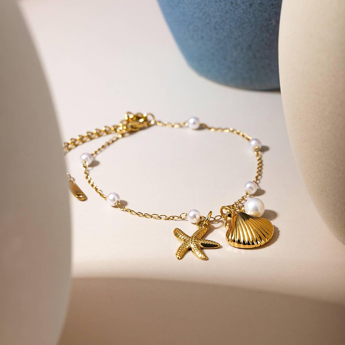 Shell Starfish & Pearl Charm Bracelet in Gold