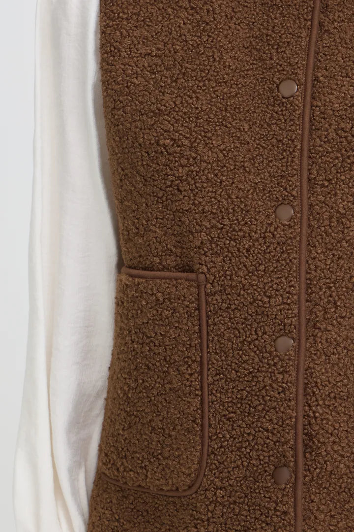 Fransa Brown Teddy Gilet