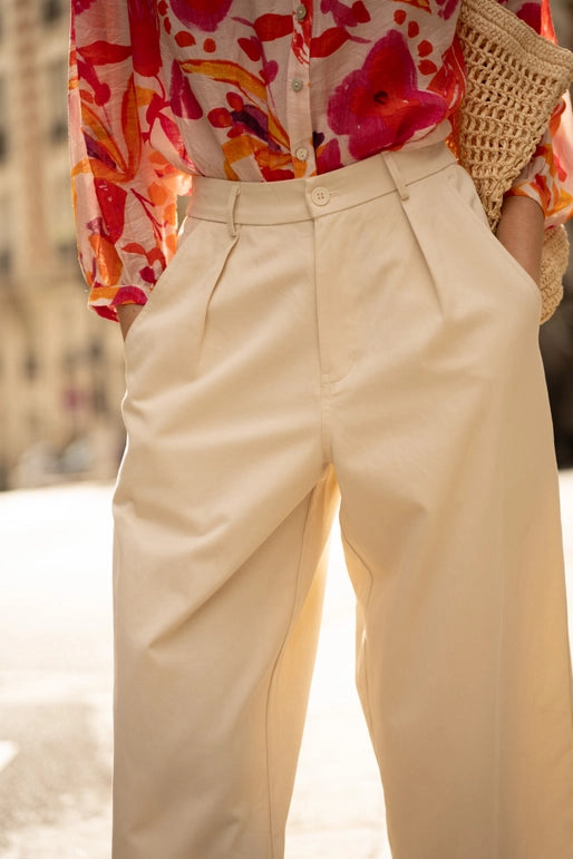 Choklate Curved Casual-Fit Pants
