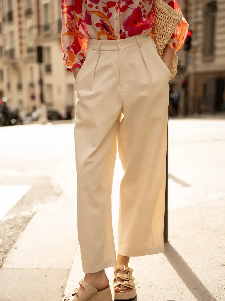 Choklate Curved Casual-Fit Pants