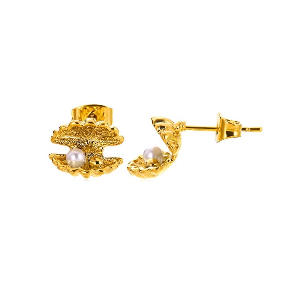 Open Clam Shell Stud Earring in Gold
